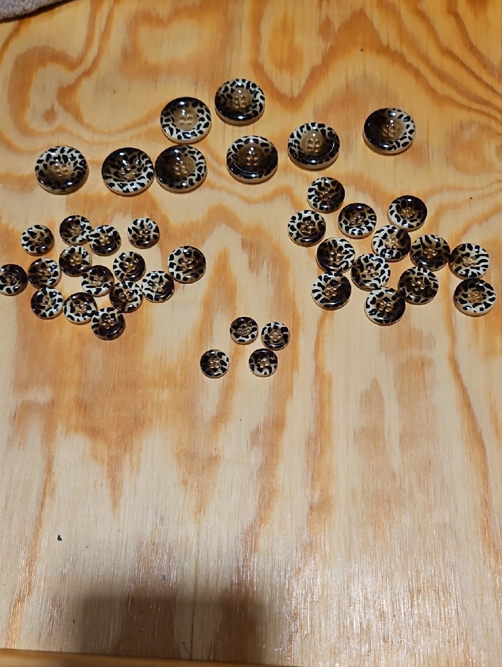 Leopard Print Round Buttons - Assorted Sizes
